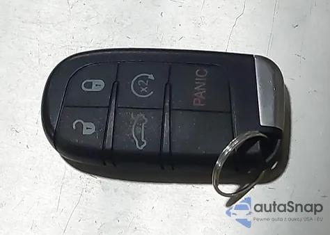 2015 Chrysler 300 300S из США, поврежденный, VIN 2C3CCAGG1FH763845